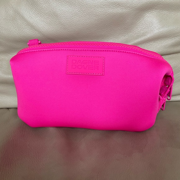 Dagne Dover Handbags - Dagne Dover small Hunter toiletry bag Hottest Pink